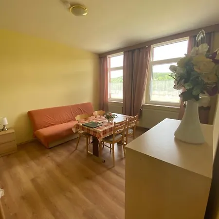 Goldener Drache Adorf