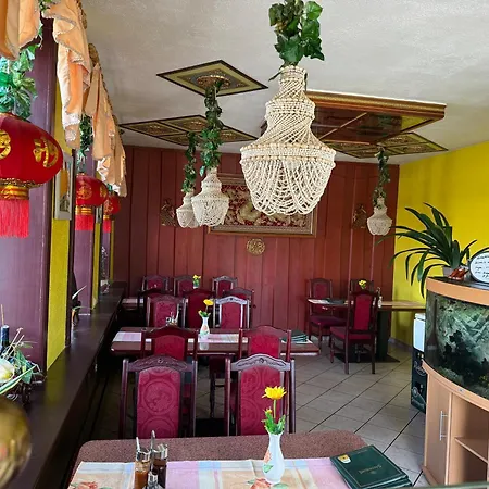 Goldener Drache Apartment Adorf